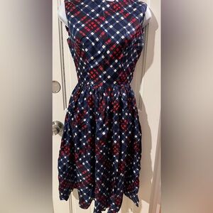 Saks Fifth Avenue Vintage Woman’s Navy Dress with Red and Cream Plaid Accents 8